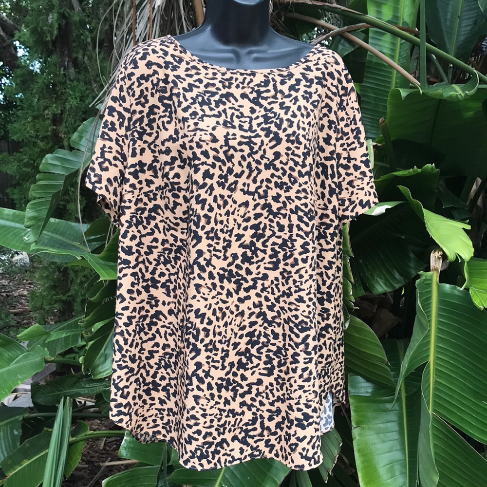 Ava and Viv leopard print blouse